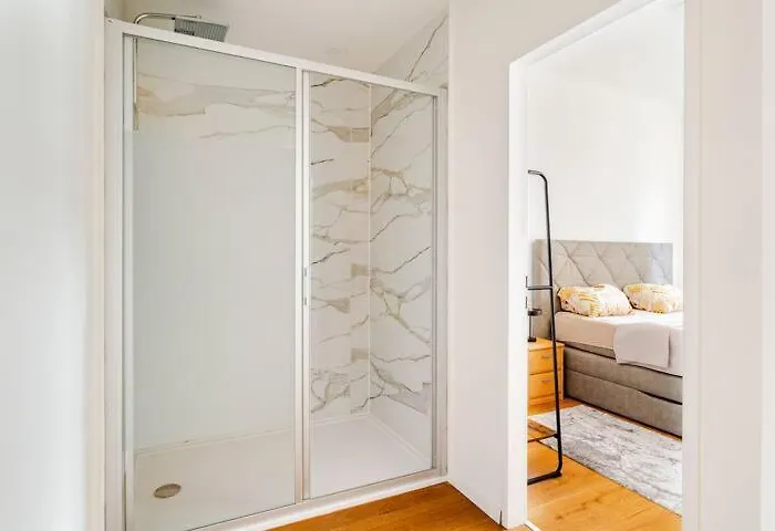 Apartman Modernes 18 , 3 Min Zur U6, Privater Eingang & Ruhe